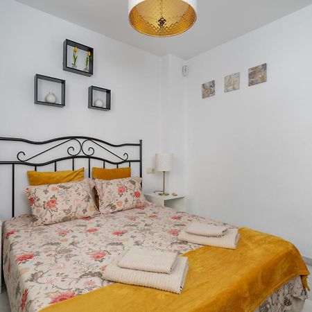 Nice Apartments 20 Meters From The Beach Fuengirola Exterior foto